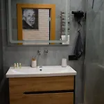 Apartamento 5 хвилин до моря та до центру люкс Odesa
