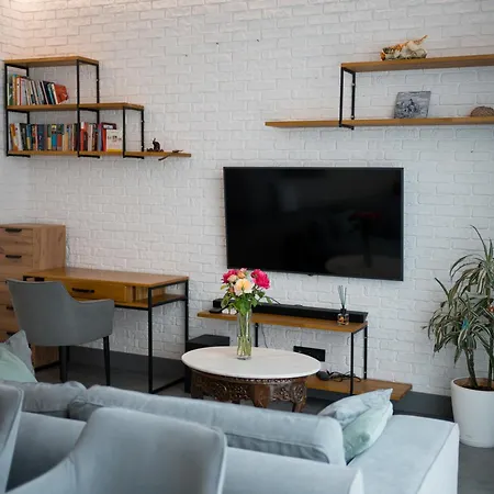 5 хвилин до моря та до центру люкс Odessa