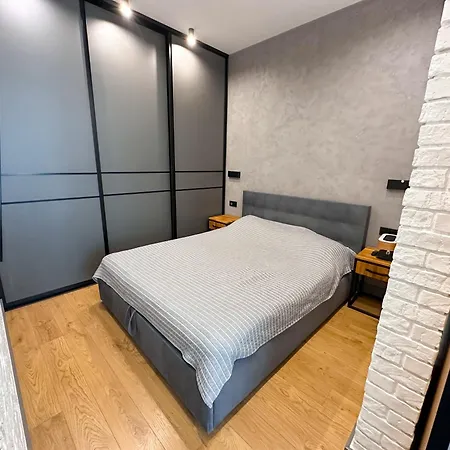 5 хвилин до моря та до центру люкс Apartamento