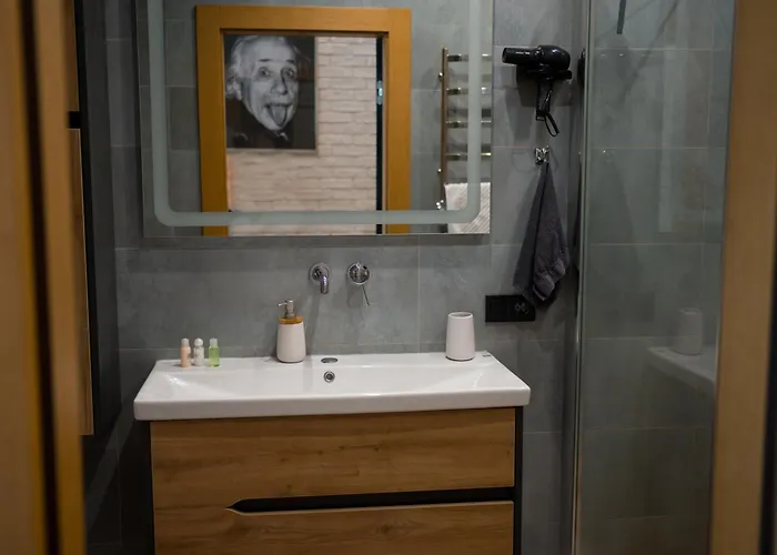 Apartament 5 хвилин до моря та до центру люкс Odessa