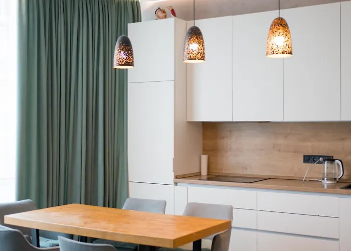 5 хвилин до моря та до центру люкс