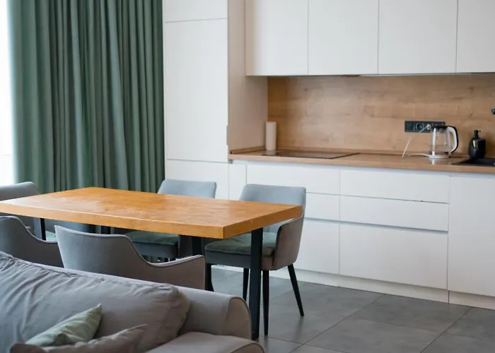 Appartement 5 хвилин до моря та до центру люкс